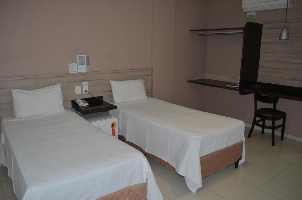 La Hotel